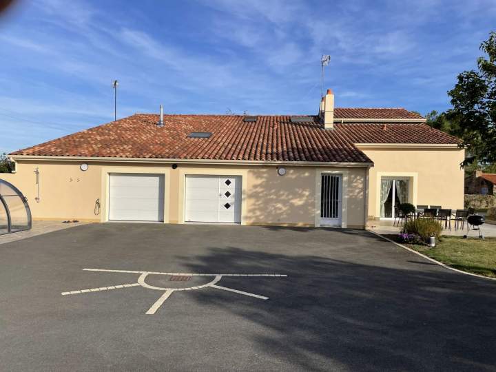Aménagement extérieur réussi Saint-Quentin-en-Mauges